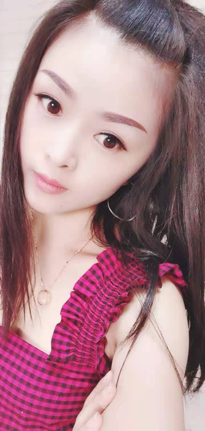 最新的鲜嫩水灵妹